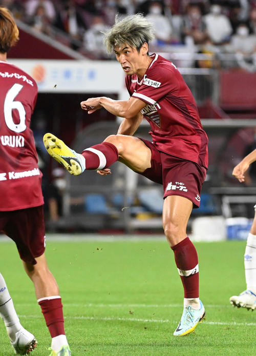 データが語る 神戸大迫勇也のハンパない勝負強さ 今季リーグ戦６得点中３点が後半ロスタイム データが語る サッカーコラム写真ニュース 日刊スポーツ