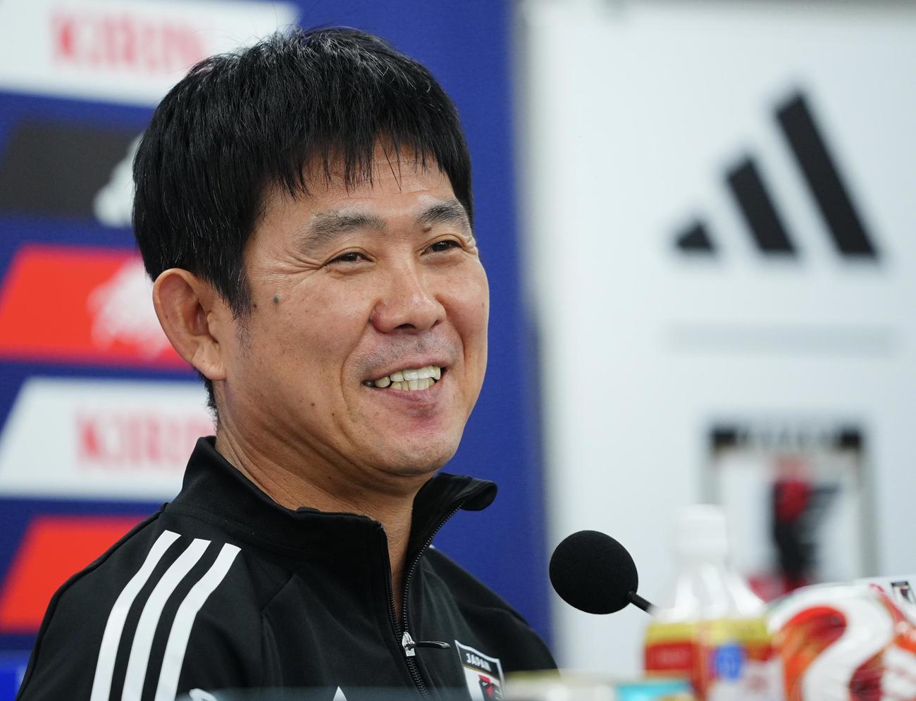 ボリビア戦前日会見に臨む森保監督（撮影・垰建太）