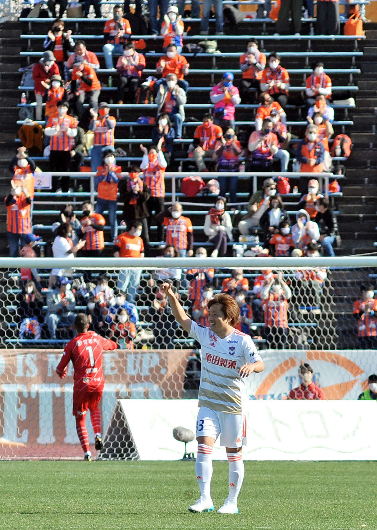 山形戦で高木は先制点を決め、ガッツポーズ（4月11日、NDスタ）