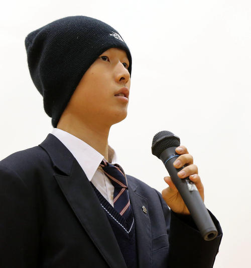 柴田晋太朗君は後輩たちへ思いを伝える（撮影・松本俊）