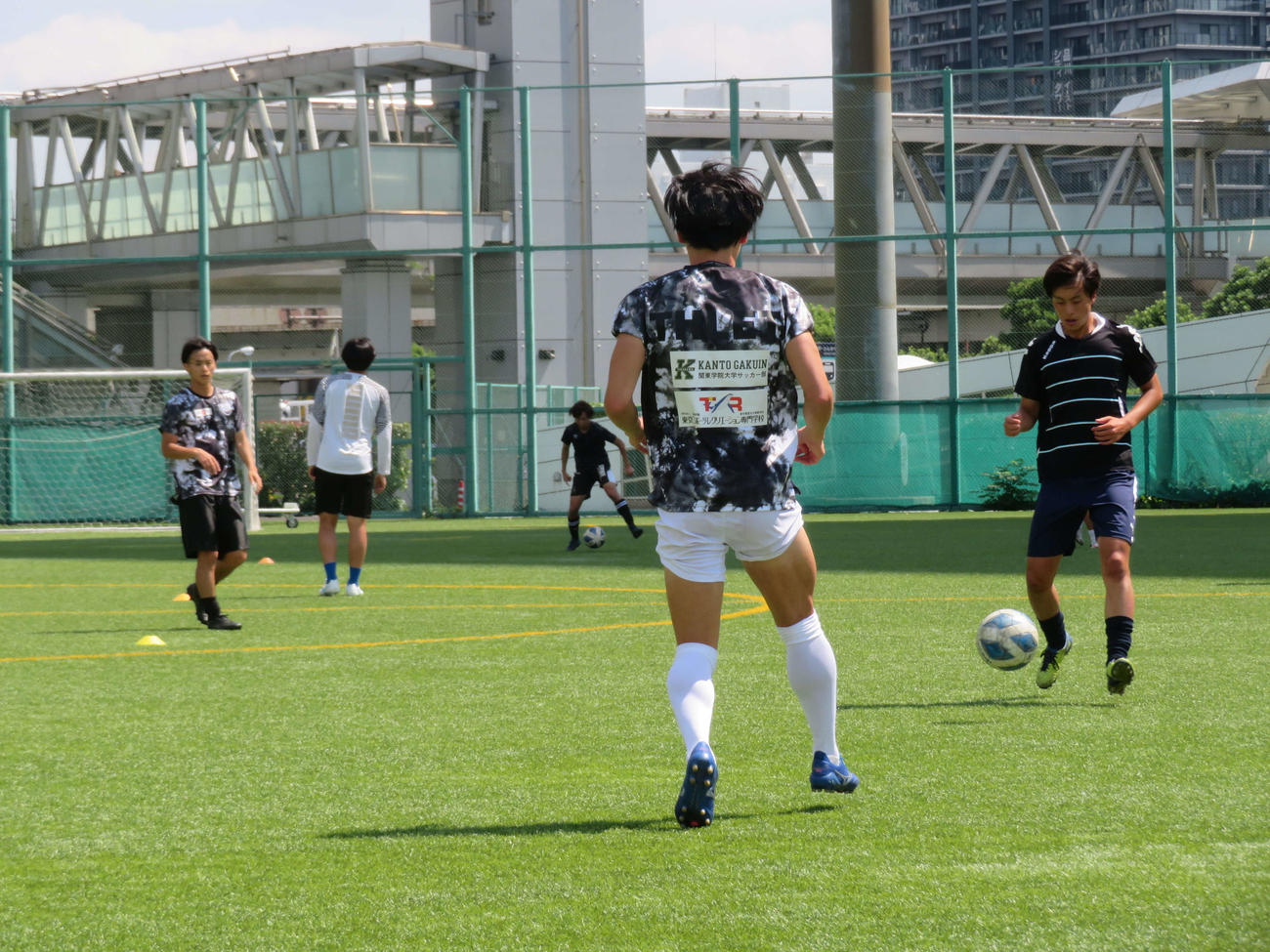 平日の午前中に練習するHBO東京の選手たち