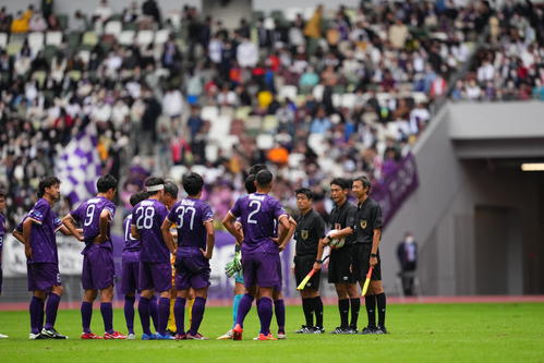試合を終えた新宿の選手たち