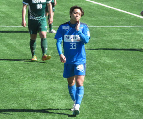 関東1部リーグ所属の東京ユナイテッドでプレーするMF野田武瑠