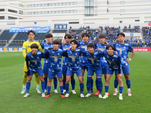 桐蔭学園の先発メンバー