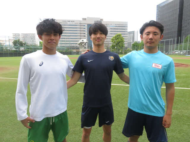 今夏の渡米に向けて練習を積むHBO品川の吉田、藤田、渡辺の3選手（左から順）