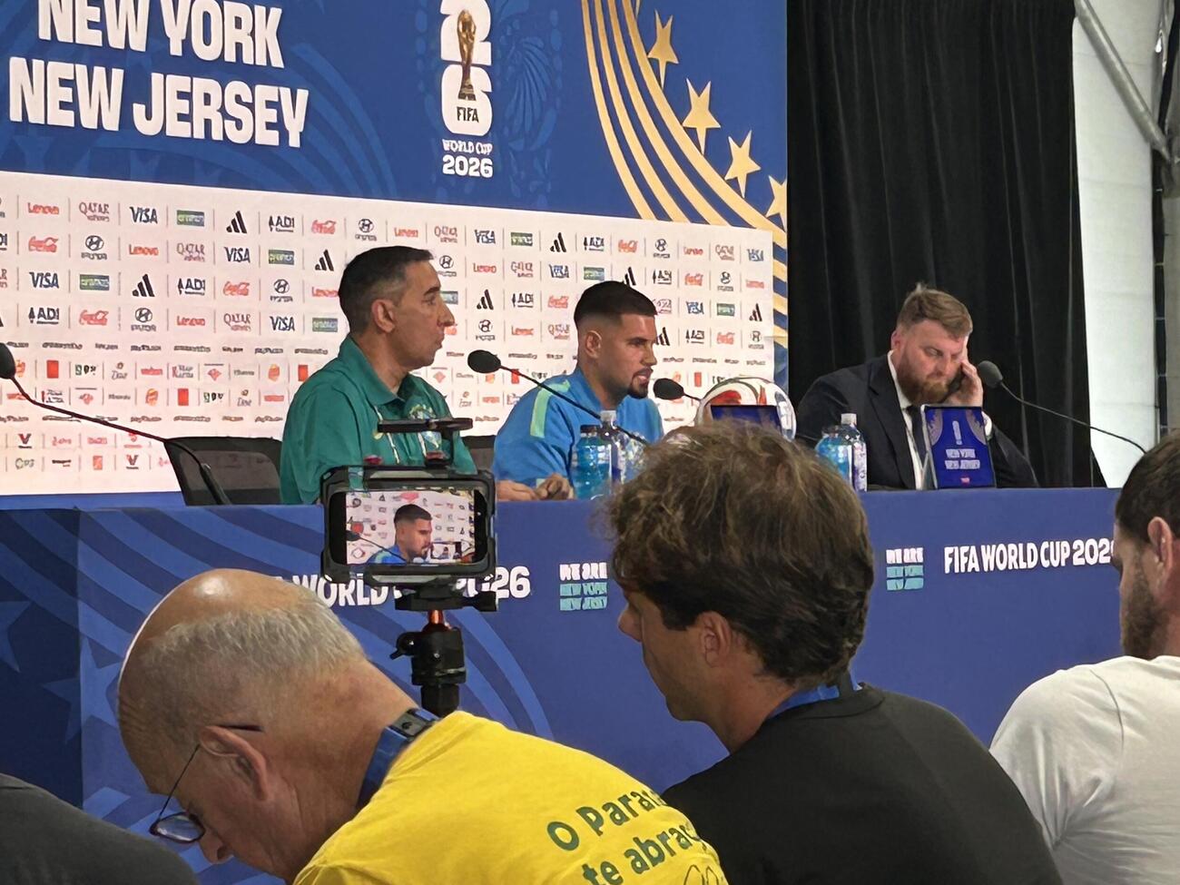 公式会見の席で、ブラジルMFギマランイスは翌日のノルウェー戦に向けての意気込みを語る