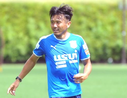 ケガから復帰した沼津ＤＦ尾崎瑛一郎