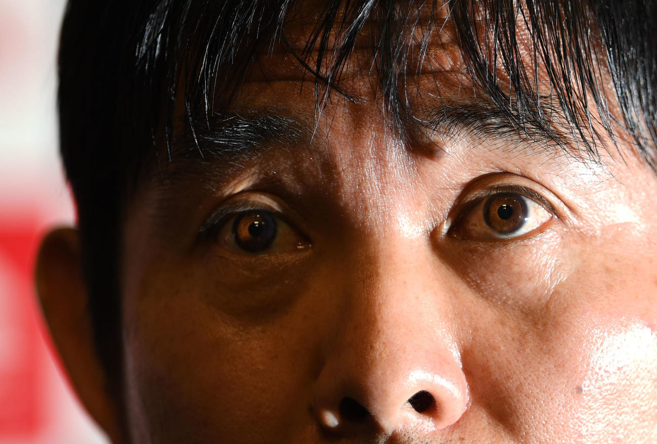 先を見つめる森保監督（2019年12月4日撮影）