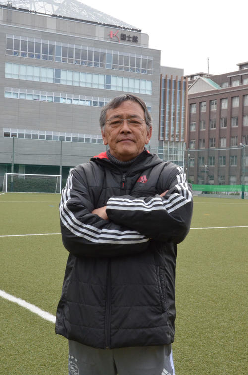 グラウンドが家 本田裕一郎氏は73歳新天地で元気 サッカー現場発 サッカーコラム 日刊スポーツ
