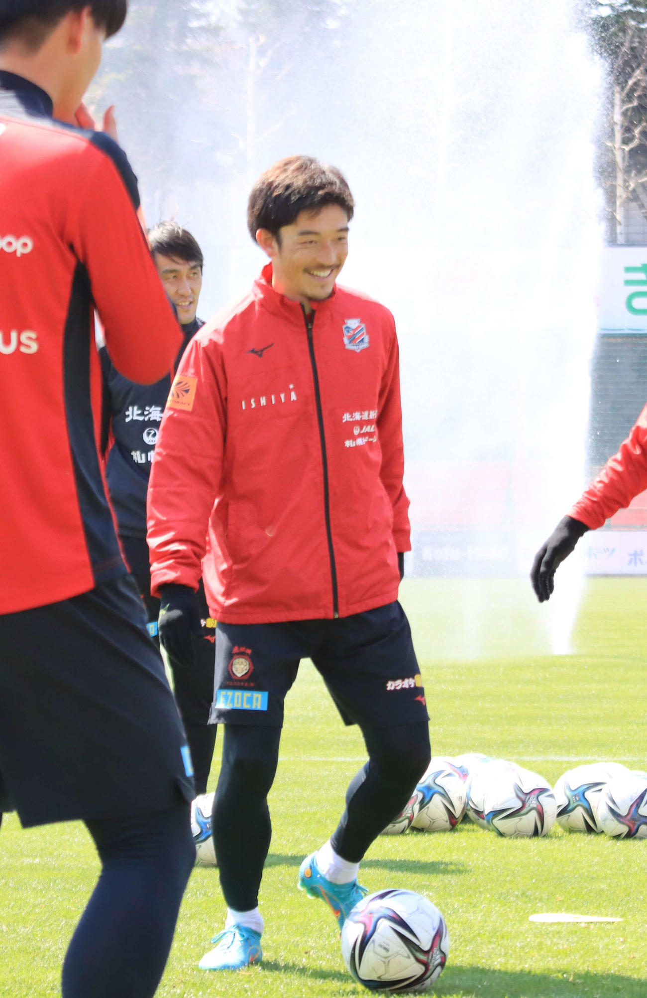 ルヴァン杯京都戦前日練習に参加する札幌DF西（撮影・保坂果那）