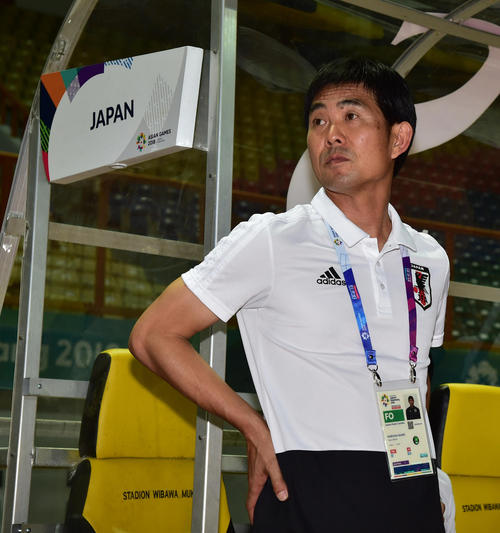 アジア大会初陣にのぞむ森保監督（撮影・清水貴仁）