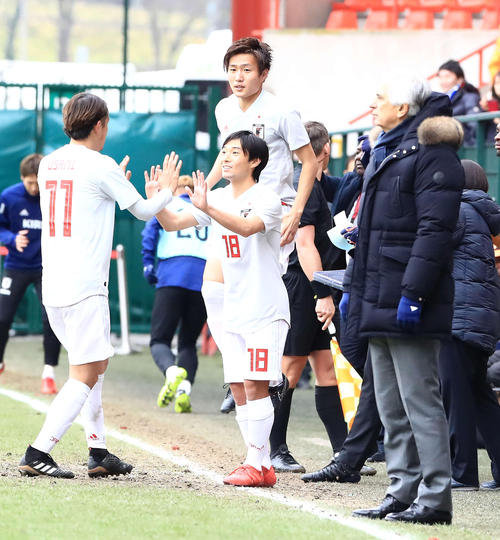 中島翔哉が代表デビュー（撮影・江口和貴）