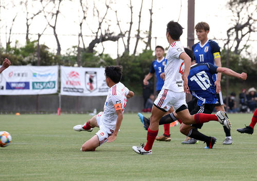 流通経大との練習試合でゴールを決めるFW宮代（撮影・河野匠）