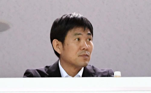 浦和対北京国安　視察に訪れた森保監督（撮影・横山健太）
