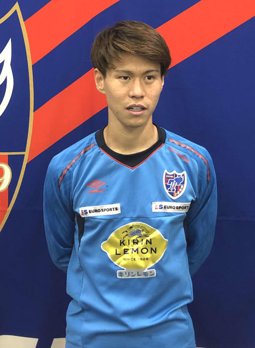 A代表に招集され、取材に対応するMF橋本