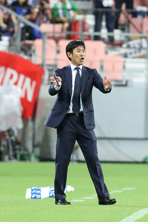 日本対トニリダード・トバゴ　前半、指示を出す森保監督（撮影・河野匠）　