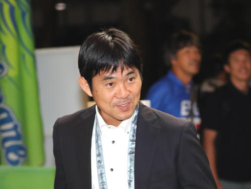 湘南－清水戦の視察に訪れた日本代の表森保一監督（撮影・大野祥一）