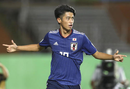 セネガル戦でゴールを決め喜ぶ西川（FIFA提供・ゲッティ＝共同）