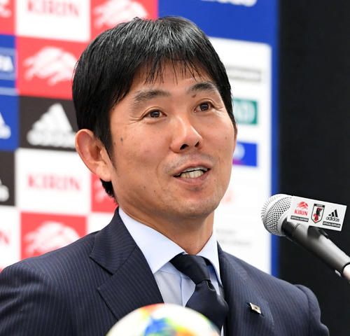 U－22日本代表発表会見に臨んだ森保監督（撮影・たえ見朱実）