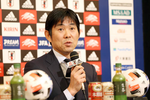 U－23アジア選手権タイ2020に臨むU－23日本代表メンバーの発表会見を行う森保監督（撮影・前田充）
