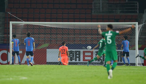 U－23日本対U－23サウジアラビア　後半、失点する日本（撮影・前田充）