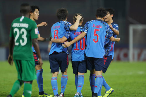U－23日本対U－23サウジアラビア　後半、ゴールを決め喜ぶ食野（撮影・前田充）