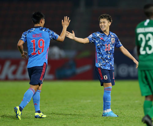 U－23日本対U－23サウジアラビア　後半、ゴールを決め喜ぶ食野（撮影・前田充）