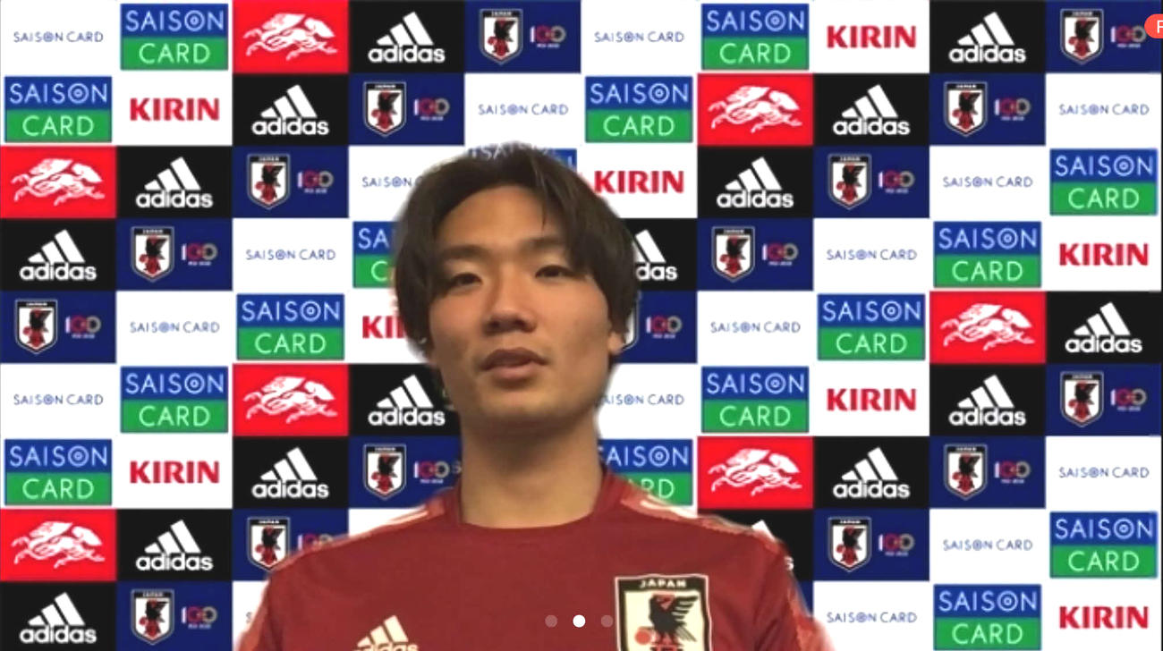 オンライン取材に応じるDF板倉滉
