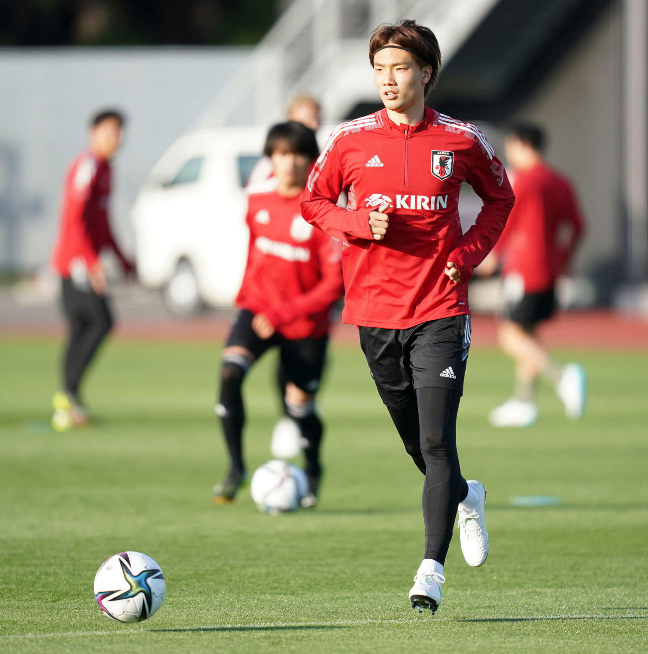 U－24日本代表の練習に臨む板倉（撮影・江口和貴）