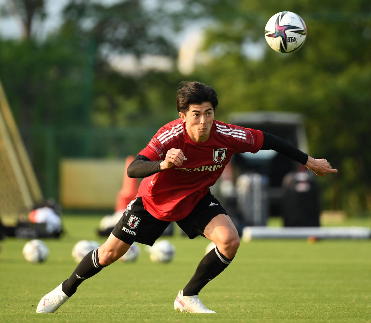 シュート練習をする谷口（撮影・横山健太）