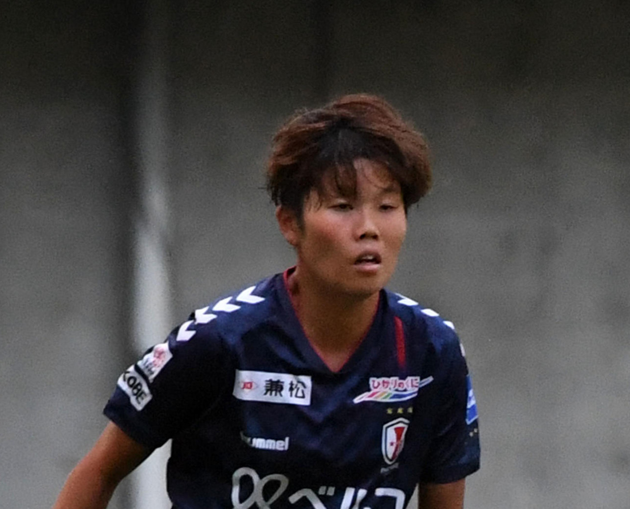 三宅史織