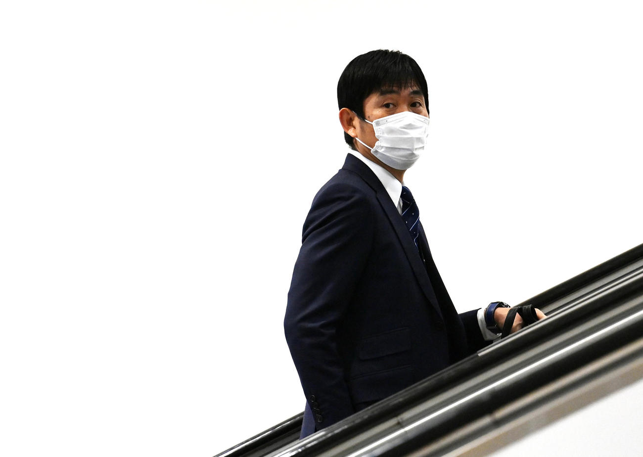 シドニー空港に到着した森保監督（撮影・横山健太）
