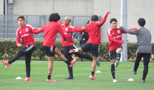 ｕ21日本代表 松村優太 得られるものすべて持って帰りたい 遠征先のドバイへ出発 日本代表写真ニュース 日刊スポーツ