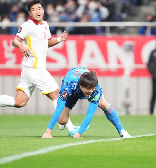 ｗ杯予選 途中出場 田中碧の勝ち越しゴールは幻に Varで南野拓実がハンドの判定 日本代表 日刊スポーツ