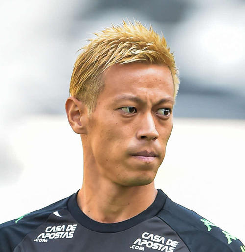 日本代表 本田圭佑 サッカーやるなら上目指せよ 堂安律 日本代表のことでしょうか 日本代表写真ニュース 日刊スポーツ