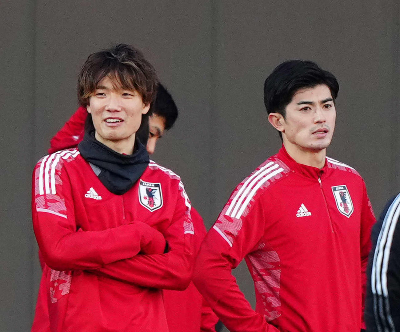 板倉滉（左）、谷口彰悟（2022年1月29日撮影）