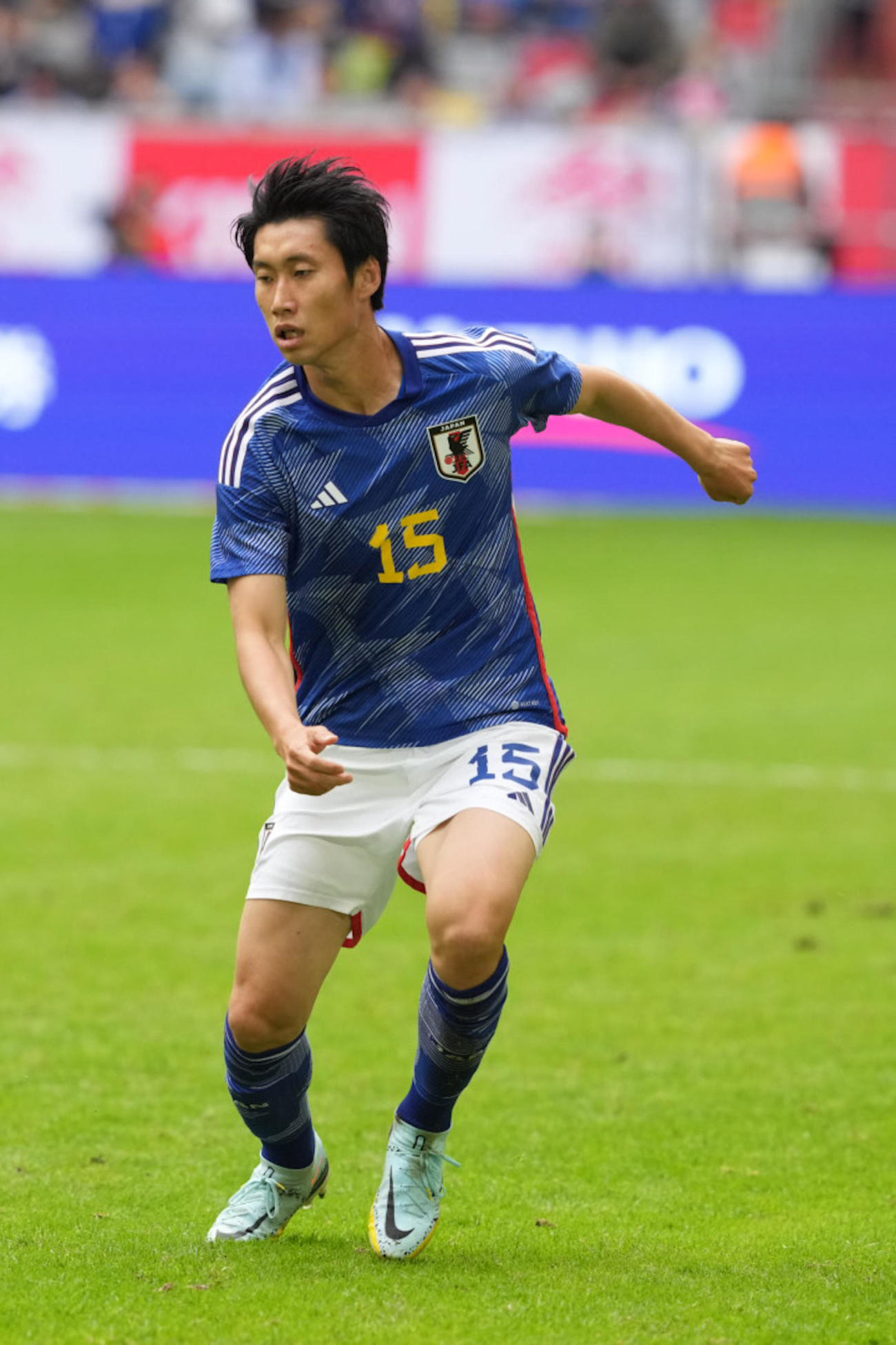 日本対米国　前半、先発出場の鎌田（撮影・パオロ　ヌッチ）