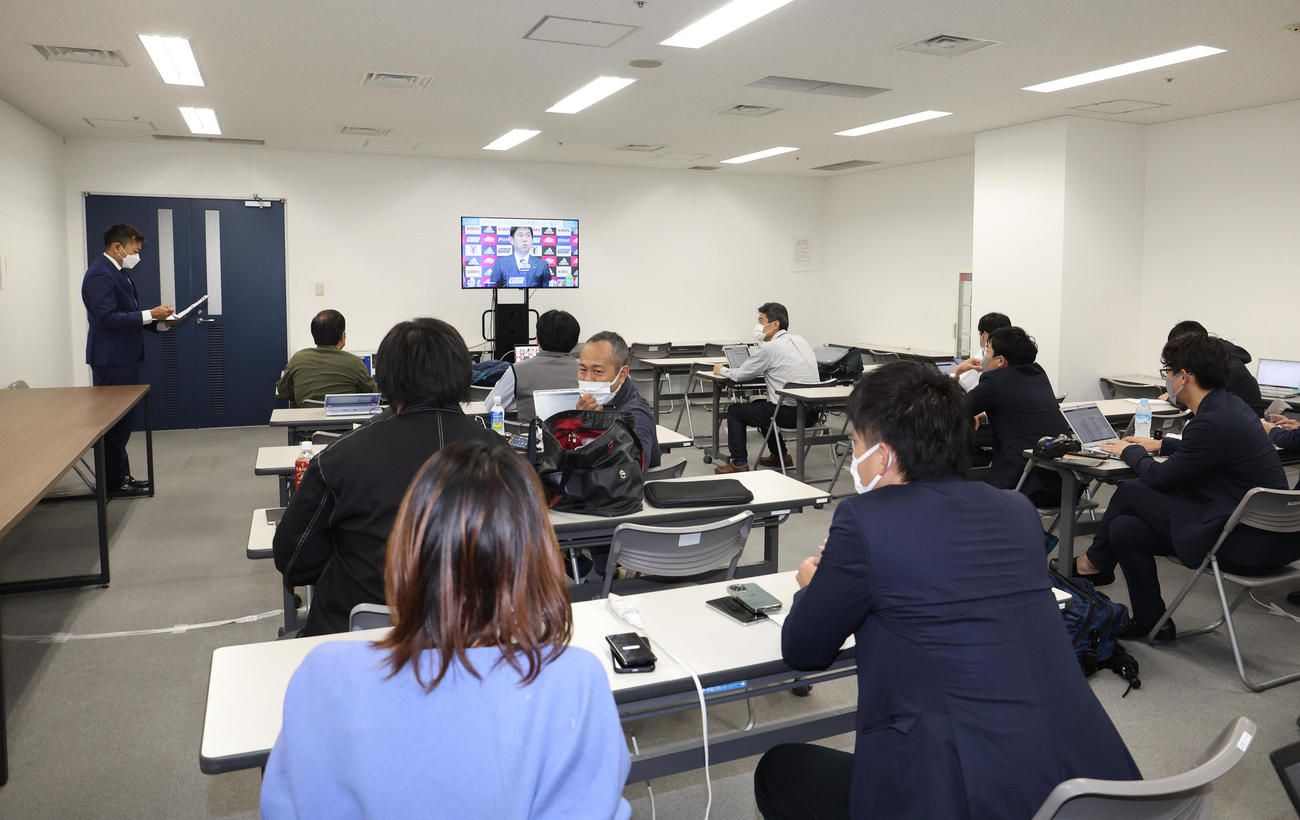 サッカーW杯カタール大会、日本代表に神戸大迫は選出されずざわつく報道陣（撮影・白石智彦）