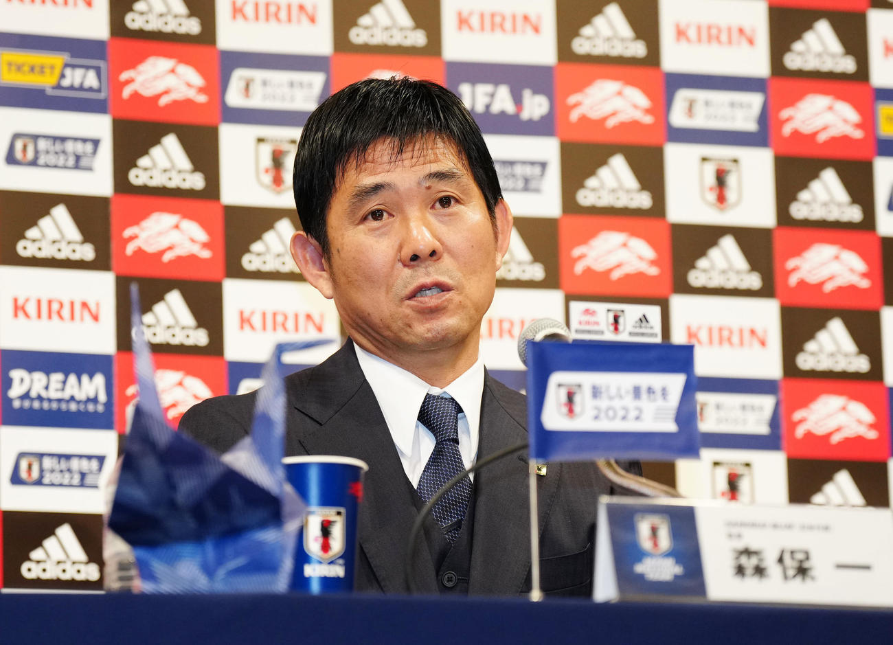 W杯カタール大会のメンバー発表会見に臨むサッカー日本代表の森保監督（撮影・江口和貴）