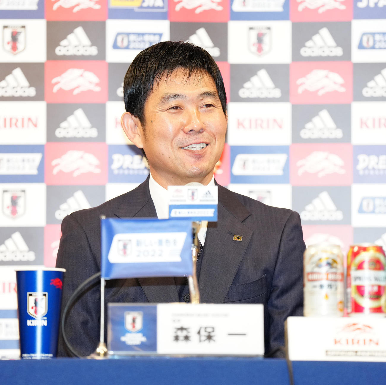 W杯カタール大会のメンバー発表会見に臨むサッカー日本代表の森保監督（撮影・江口和貴）