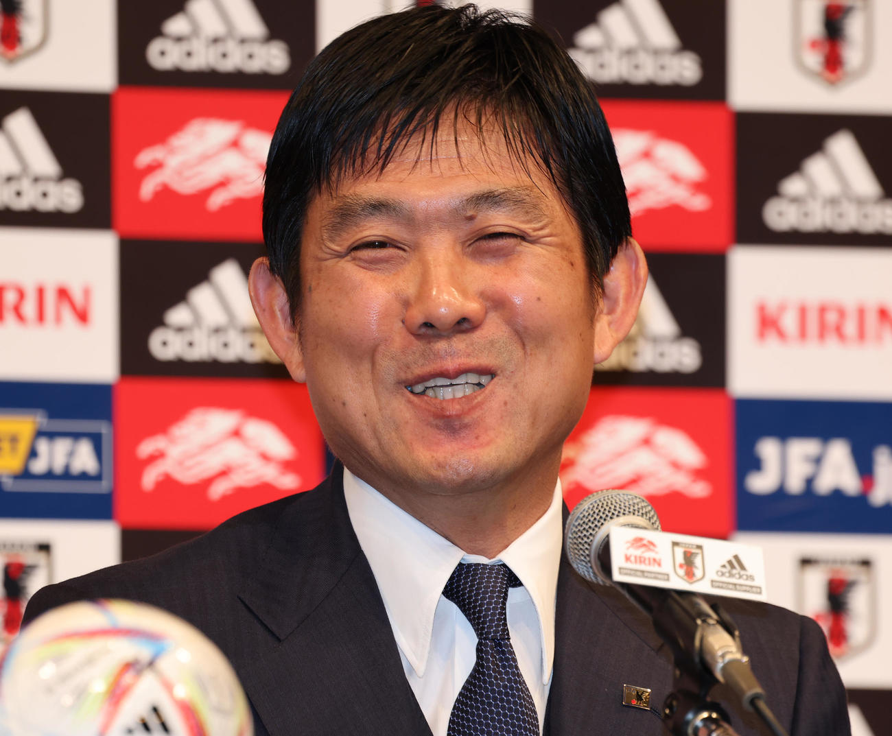 就任記者会見を行う日本代表森保監督（撮影・野上伸悟）