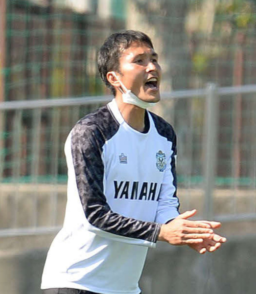 磐田U－18の監督を務めていた前田遼一氏（2022年4月9日撮影）