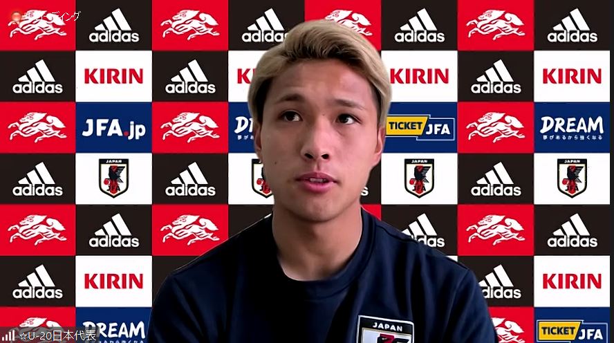 U－20アジア杯初戦の中国戦を翌日に控え、オンライン取材に応じるU－20日本代表MF松木