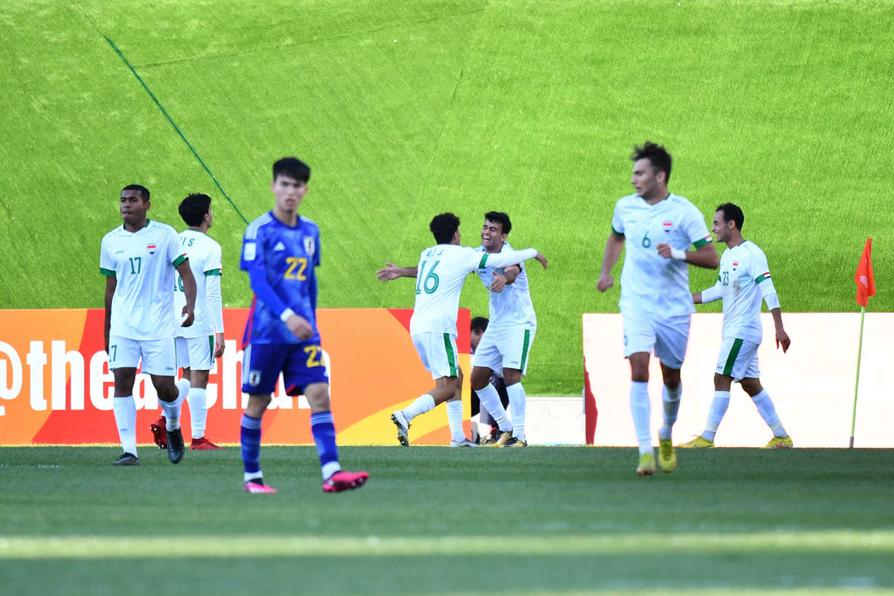 日本対イラク　延長前半、勝ち越しゴールを決めて喜ぶイラクの選手たち(C)AFC