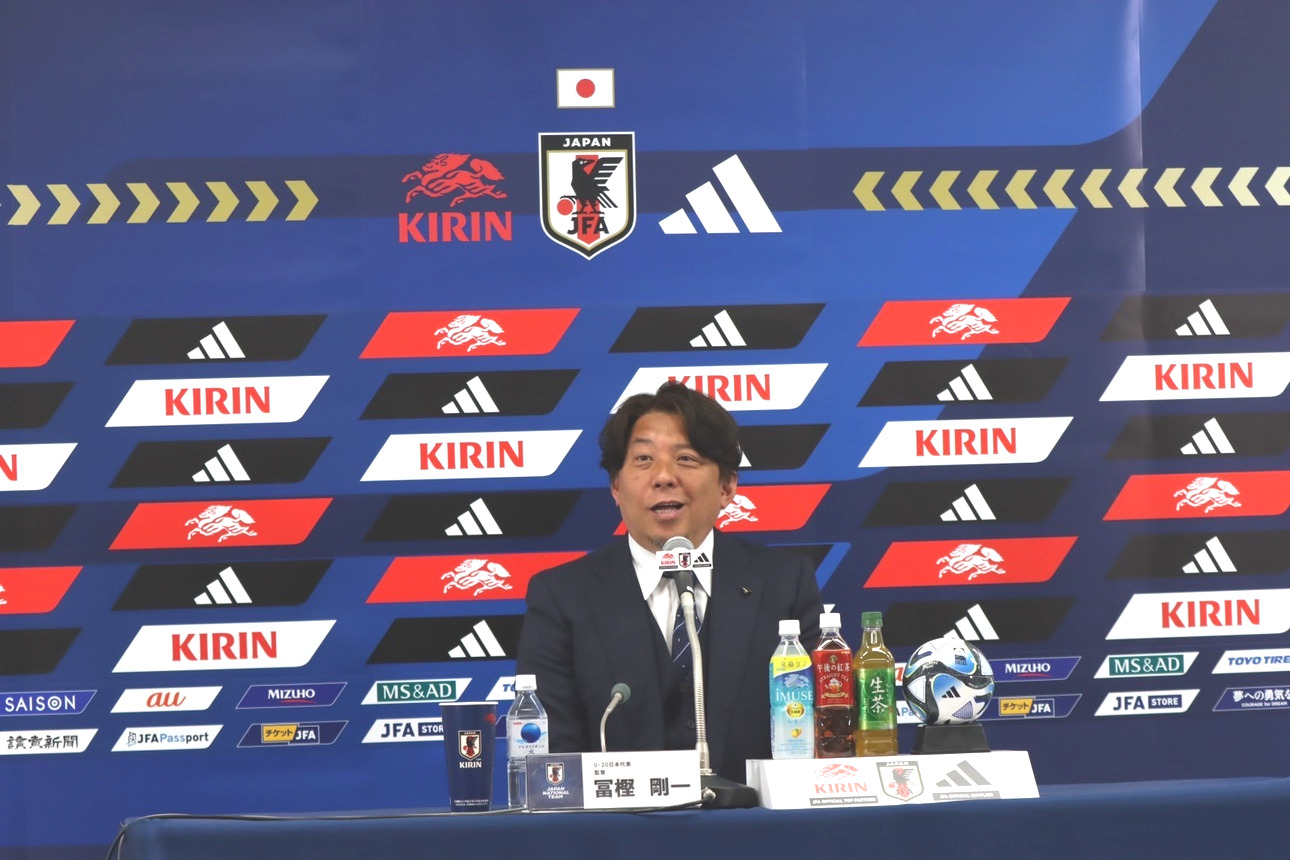 U－20日本代表メンバーを発表した富樫剛一監督