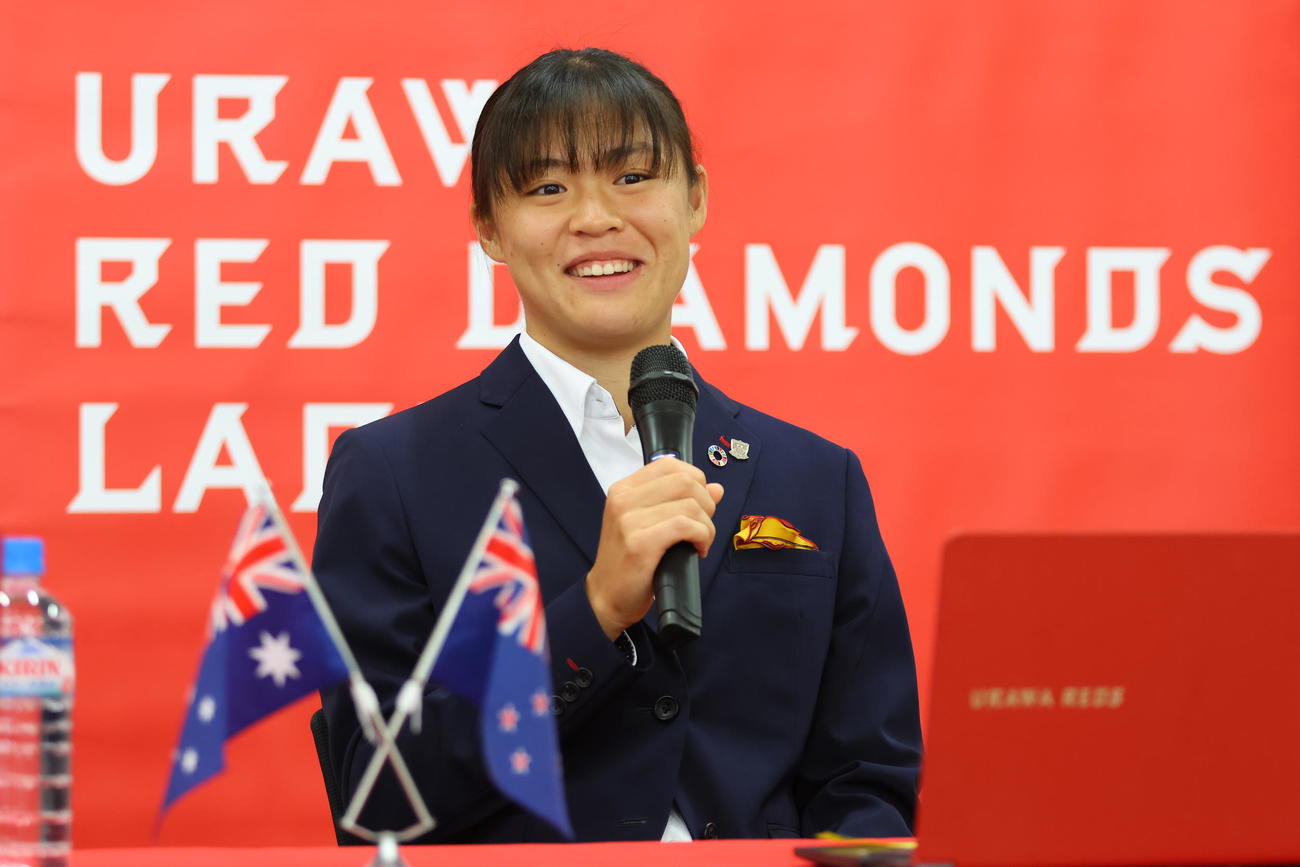 なでしこジャパンの女子W杯メンバーに選ばれて会見する三菱重工浦和DF石川璃音コピーライトURAWA REDS