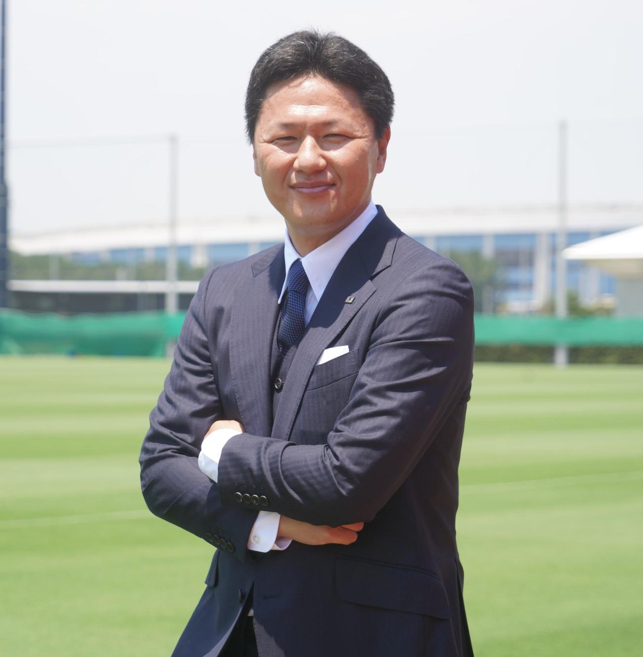 パリ五輪の初戦まで1年のタイミングで取材に応じたU－22日本代表大岩剛監督（撮影・佐藤成）