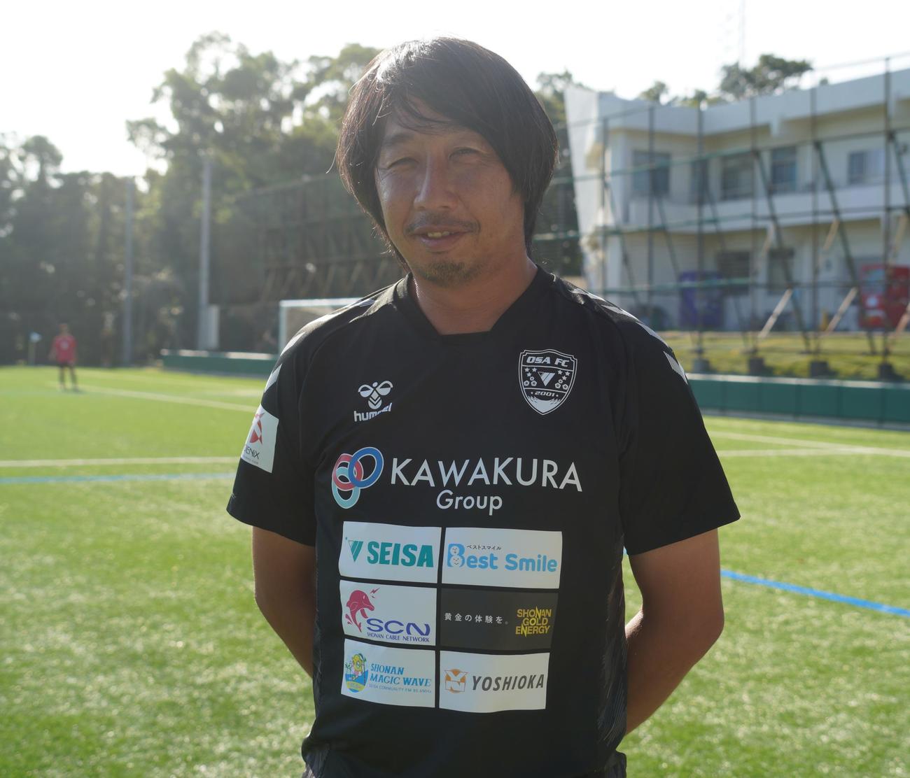 なでしこジャパンMF宮沢ひなたの中高の恩師・星槎国際高校女子サッカー部柄沢俊介監督（撮影・佐藤成）