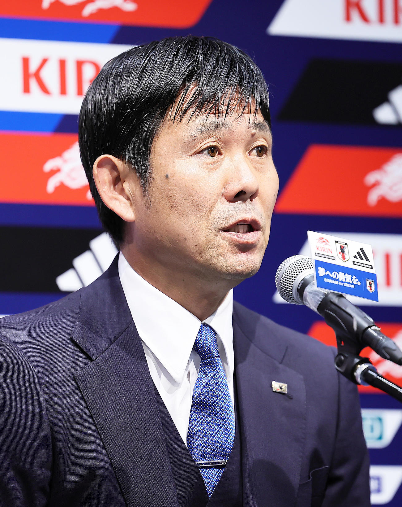 日本代表メンバー発表会見に臨む森保監督（撮影・足立雅史）