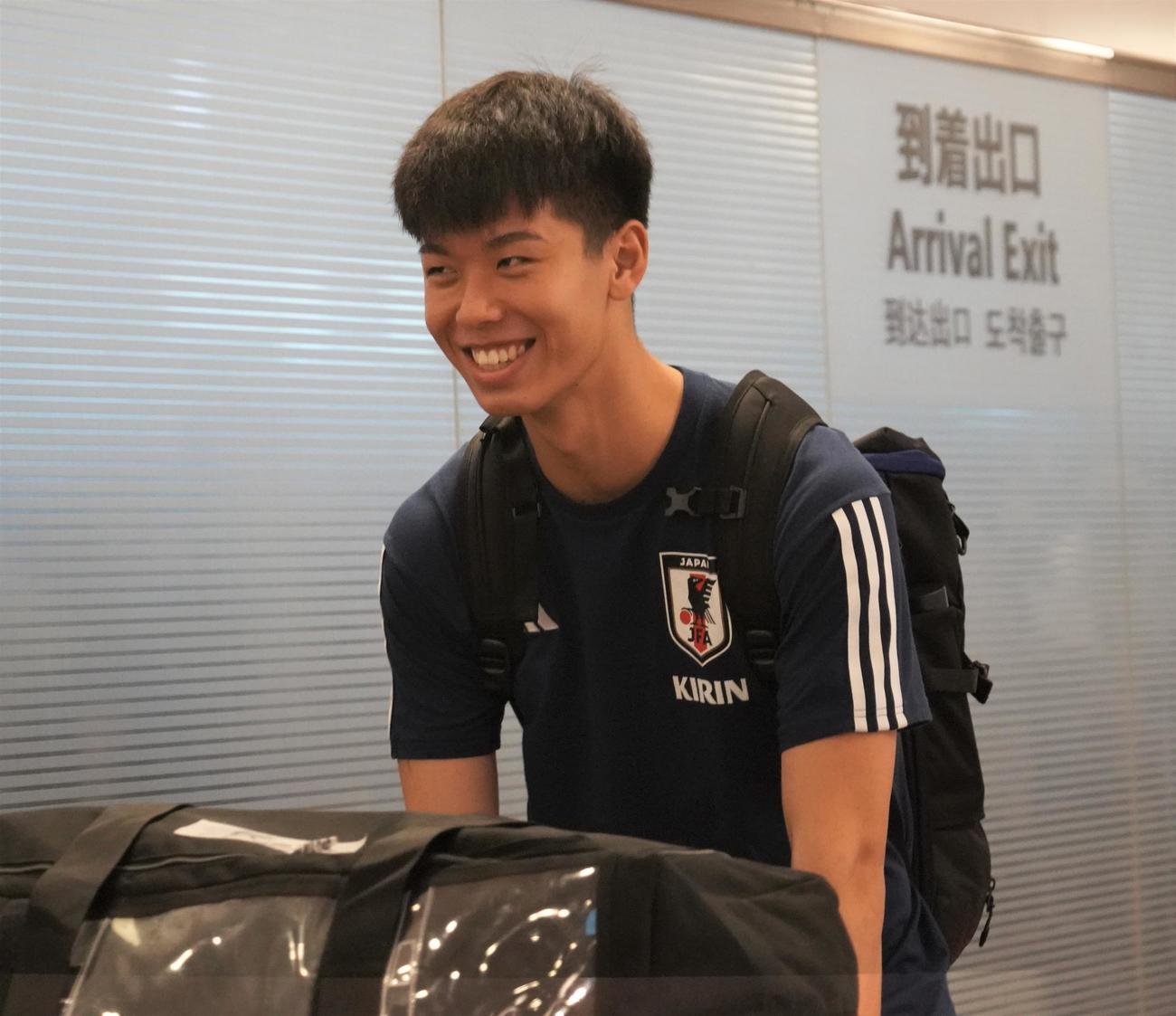 バーレーンで行われたU－23AFCアジアカップ予選から帰国したU－22日本代表の高井幸大